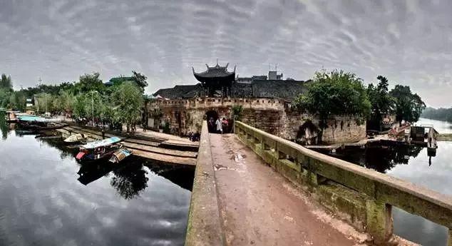 【地评线】长白时评：在推动物质文明和精神文明协调发展中，我们幸福奋斗-中国吉林网